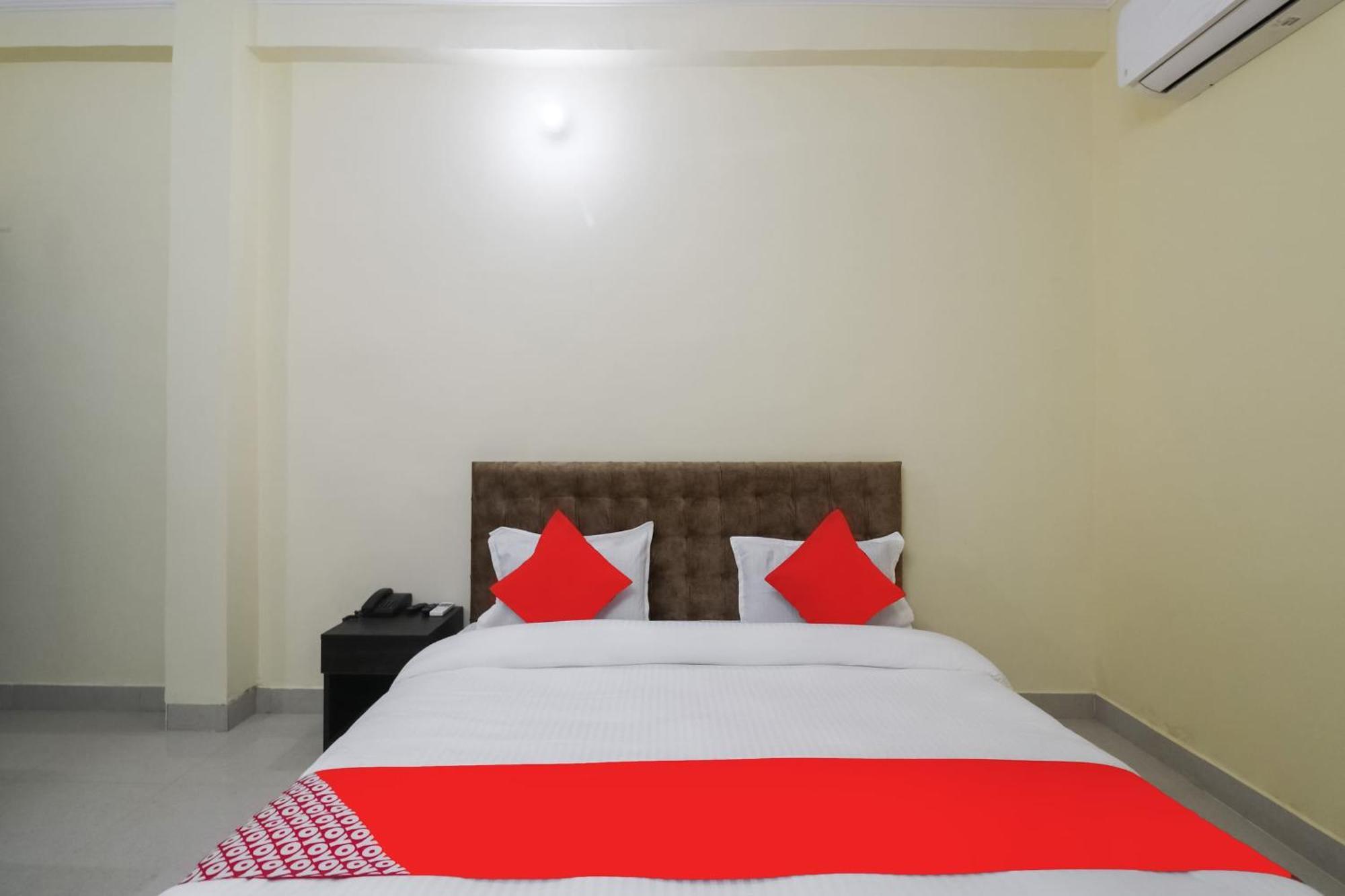 Hotel O R C Grand Gorakhpur Exterior photo